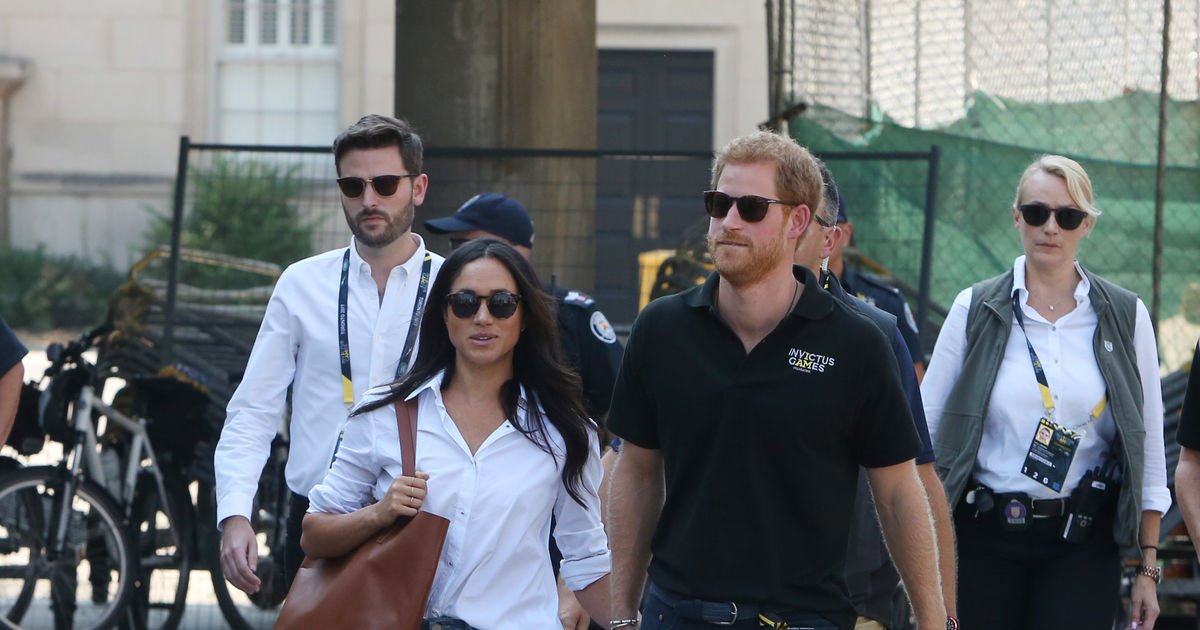 DiamondGuideNow's tweet image. Rumor Bust! Prince Harry Is Not Engaged to Meghan Markle #engagementring cmun.it/IfmLOy - powered by cmun.it/get-free-conte…
