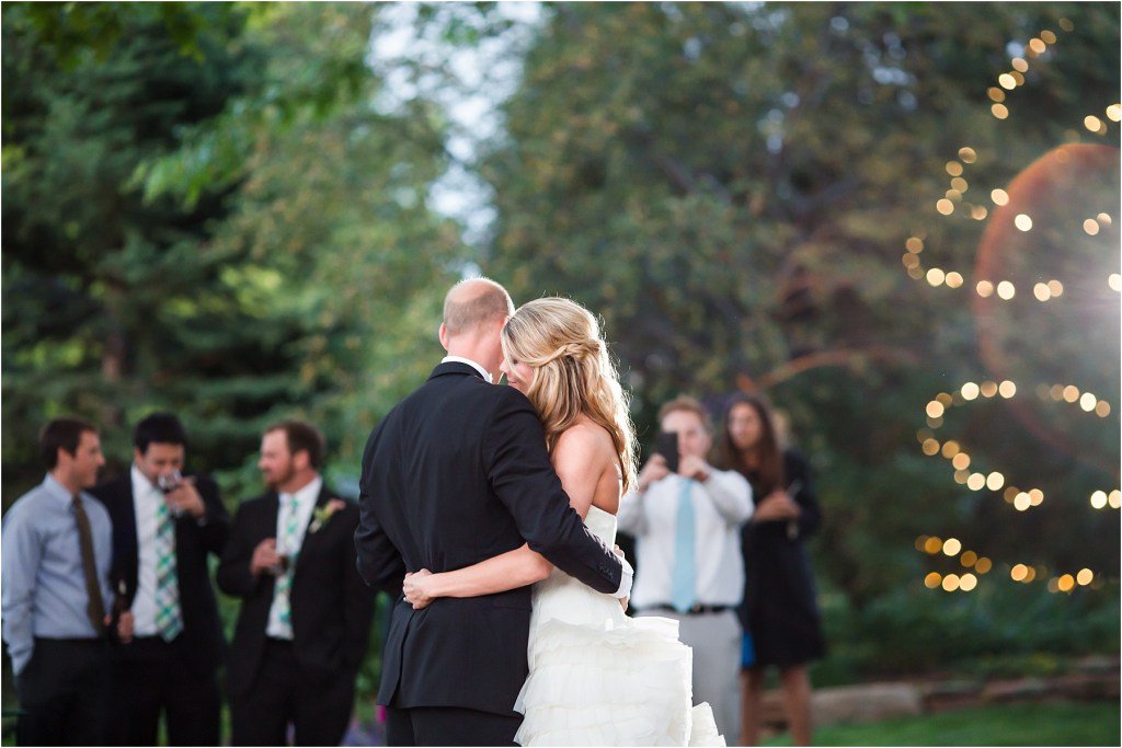 winterandpine's tweet image. How to Blog Without Feeling Like a Faker toolsforphotographers.com/blog-without-f…