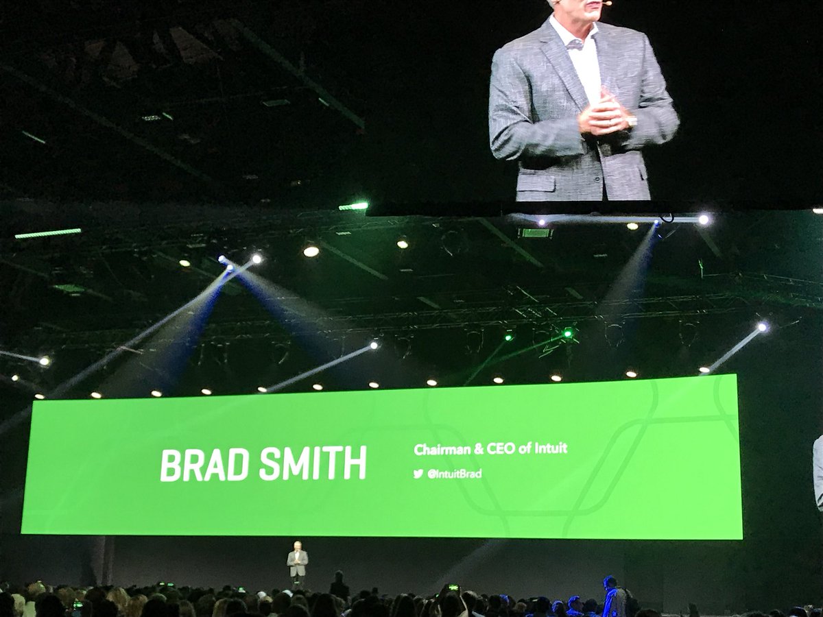 Sandyh500's tweet image. The fun of QBC... Day 2! @QuickBooks #QBConnect