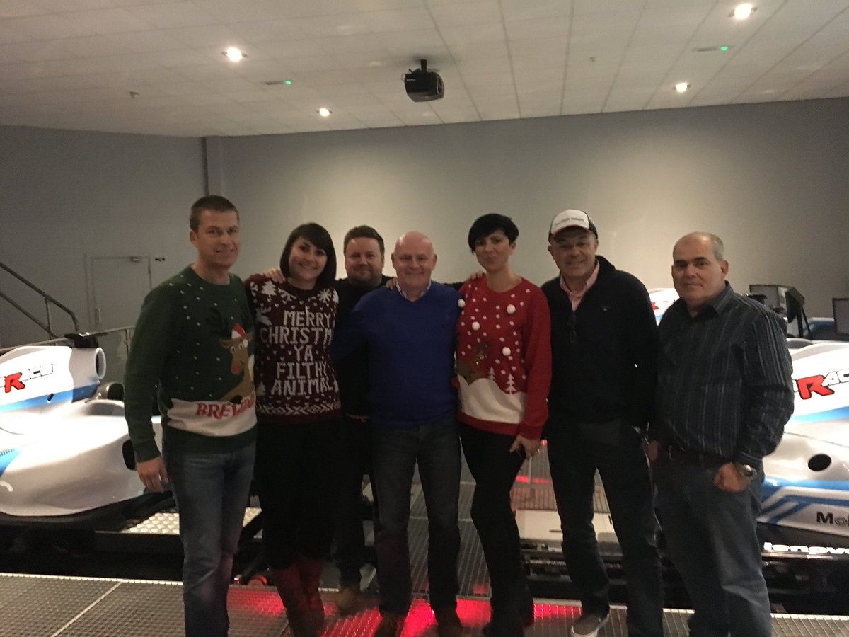 Early Xmas party for the <a href="/HTWhite1/">H T White</a> sales team. Rocking the Xmas jumpers <a href="/BosunNick/">Nick Mould</a> <a href="/KCronkHTW/">Kayleigh Cronk</a>  @DaleHTWhite. Thanks to <a href="/LetsRace/">Lets Race</a> 🏎⛳️🍻🍻