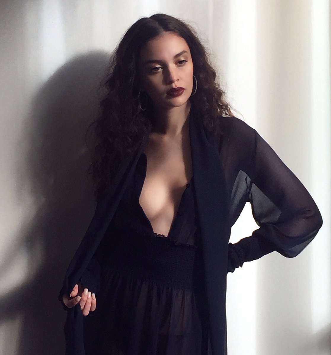 Sneak peek of an editorial I produced  this week, featuring <a href="/sabrinaclaudio/">SC</a> for <a href="/HYPEBEAST/">HYPEBEAST</a> ... Stay tuned...