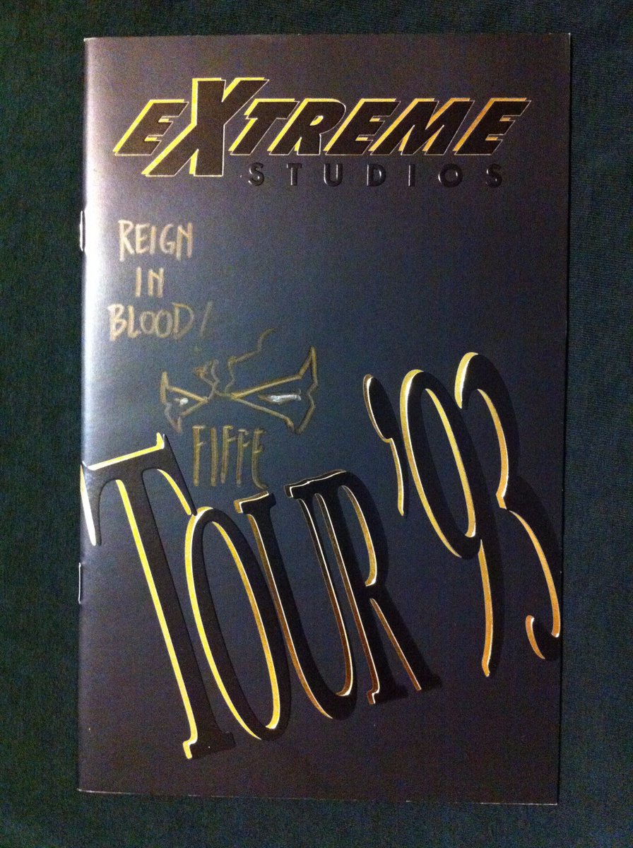 barneye2's tweet photo. REIGN IN BLOOD!!! @MichelFiffe @robertliefeld @JHUComicBooks #Bloodstrike #ExtremeTour2018 https://t.co/4PjsC4aFdz