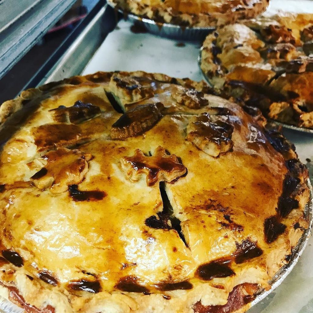 surdykscatering's tweet photo. Who could possibly say no to a slice of this?!? Fresh pies straight from our kitchen, ready for your Thanksgiving table. Available at @surdykscheese!  #allbuttercrust #gobblegobble #pie #catering #minneapolis https://t.co/yUA20DzEGM https://t.co/fiAlJBk9KW