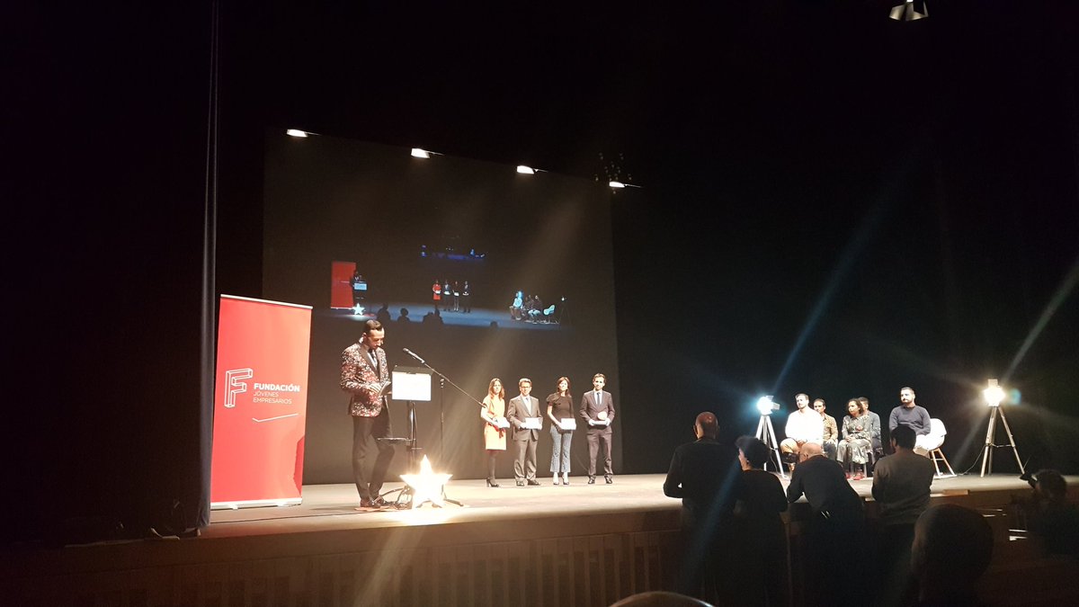 AikaVentures's tweet photo. Hoy estamos en la entrega de #PremiosAjeAsturias2017 ¡Enhorabuena a los ganadores! #Ninefplus #Propharex #Neurofuncion @Triditive @abamobile_sp https://t.co/VQFwHuPdSu