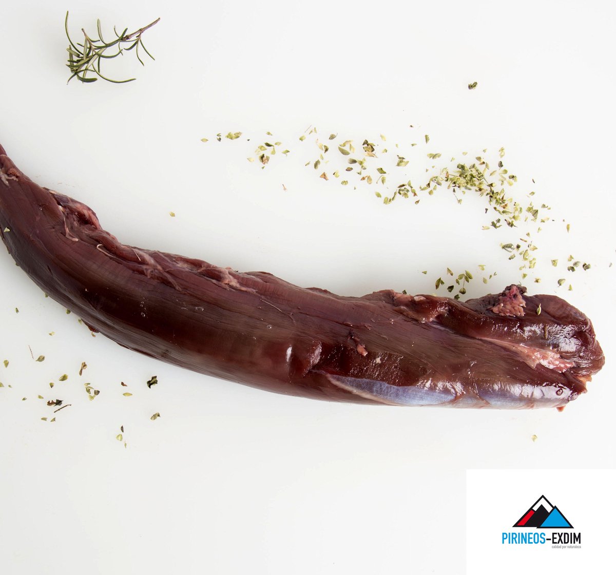 PirineosExdim's tweet photo. PRODUCTOS Pirineos Exdim | Estamos en época de #caza... ¡¡y se nota!! Hoy destacamos dos de nuestros productos estrella: LOMO DE JABALÍ y SOLOMILLO DE CIERVO. #CalidadPorNaturaleza https://t.co/OtQDCRoR7t