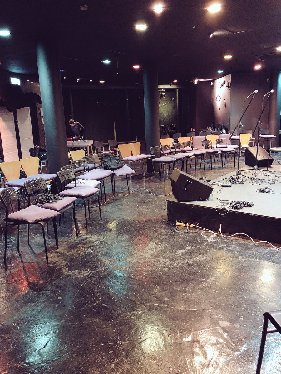 StringNinjas's tweet photo. We like this venue, very much so @AccidentalT! Doors open soon, get your behinds on a seat in this room! #GigAlert #OrpheusBall https://t.co/V03XGsYLaA