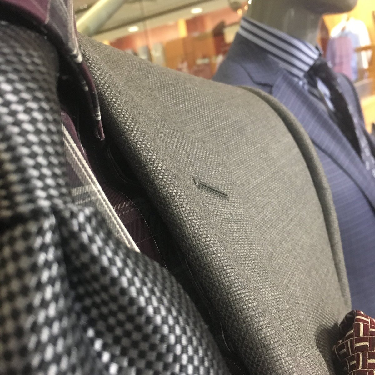 Byron_Clothing's tweet photo. Luxe Wool #Hopsack blazer. #instockprogram #menswear https://t.co/IZ82sBtZ8A