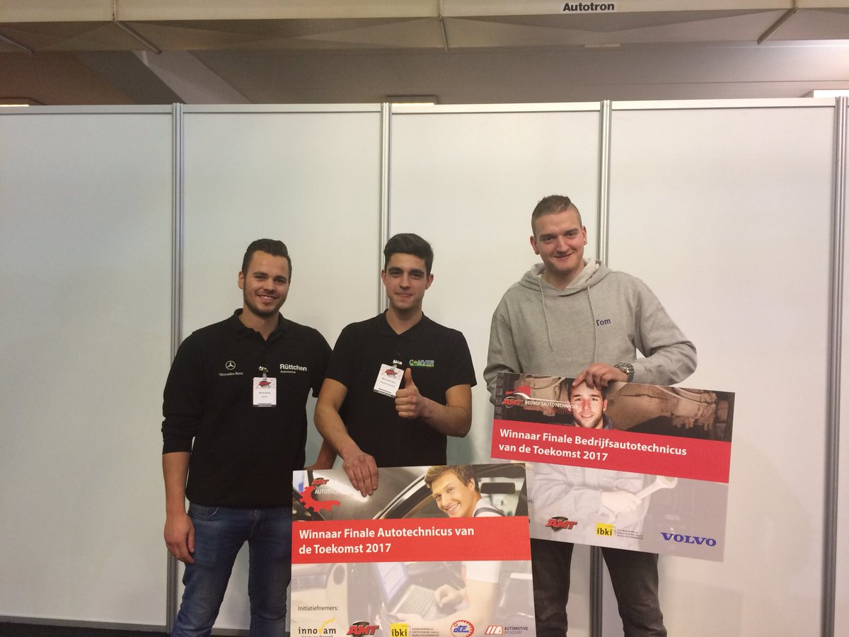SummaAutomotive's tweet photo. Summa Automotive wint ook de eerste prijs bedrijfsautotechnicus van de toekomst https://t.co/BqokfZj0xn