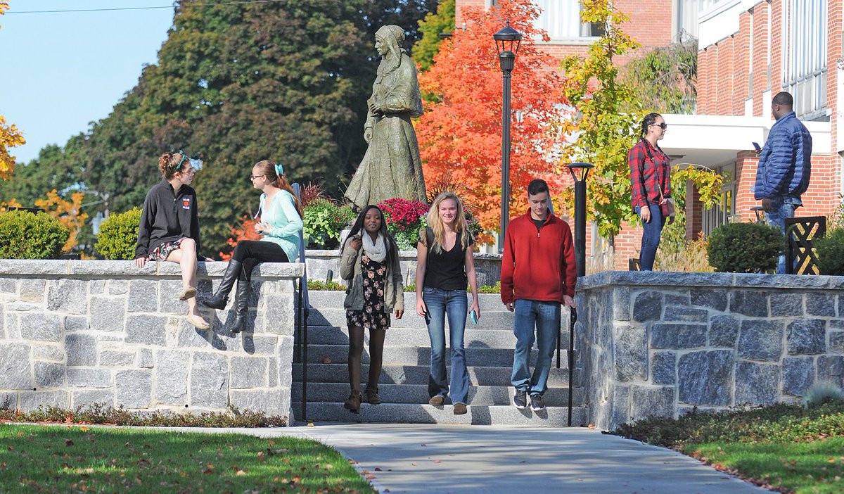 Rivier Admissions tweet media