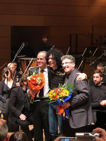 JeffreyBiegel's tweet photo. Bravo tutti-@giovanniallevi, #JeffREed and symphony orchestra-thank you for a beautiful night!! https://t.co/x74W3GGkTx
