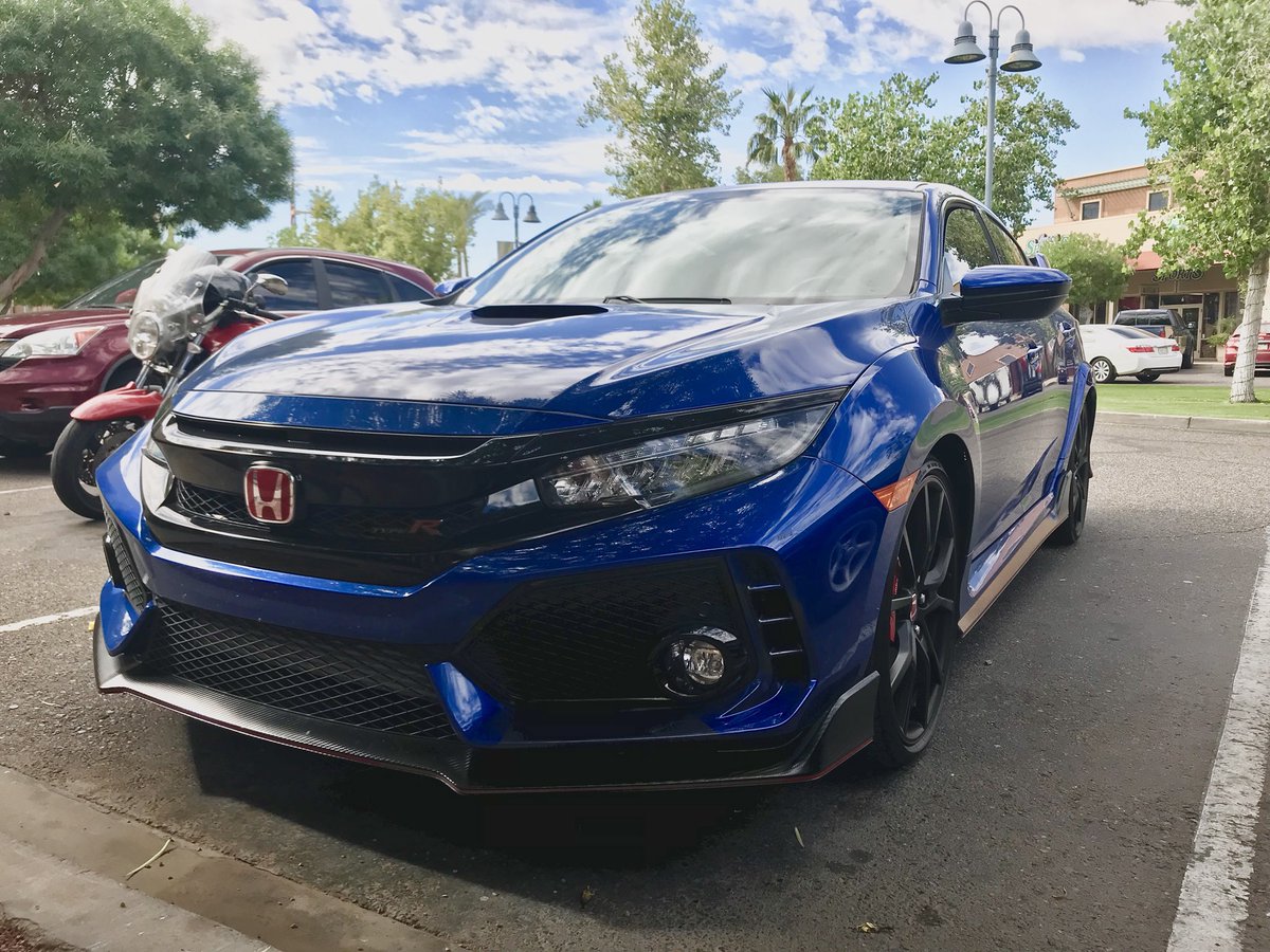 HondaAccordLove's tweet photo. First #Honda #TypaR I’ve ever seen 😘👌🏻 BEAUTIFUL https://t.co/6f8O5scoMe