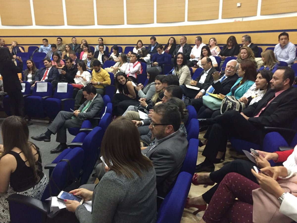 Migueltru's tweet photo. Los premios condor son un reconocimiento para las personas que cumplen con la doble función de generar desarrollo en nuestra región e inspirar a otros https://t.co/JIuFunk29B