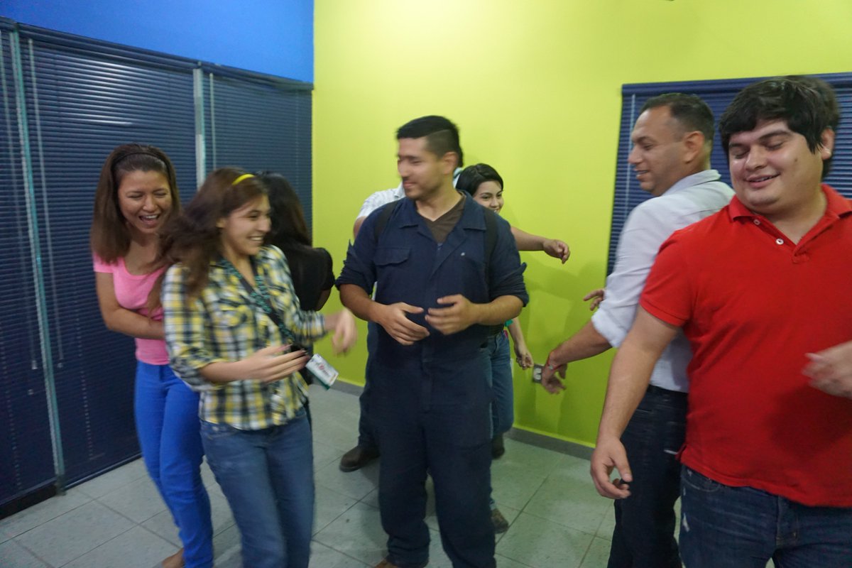 MIReciclados's tweet photo. Porque lo más importante para nosotros son nuestros compañeros que día a día dan lo mejor de sí, comprometidos en hacer de MIR una mejor empresa, porque este es nuestro hogar, porque crecemos juntos y porque su estabilidad es la nuestra. 
#MIReciclados #Reynosa #CapitalHumano https://t.co/CzUOVoeTNy