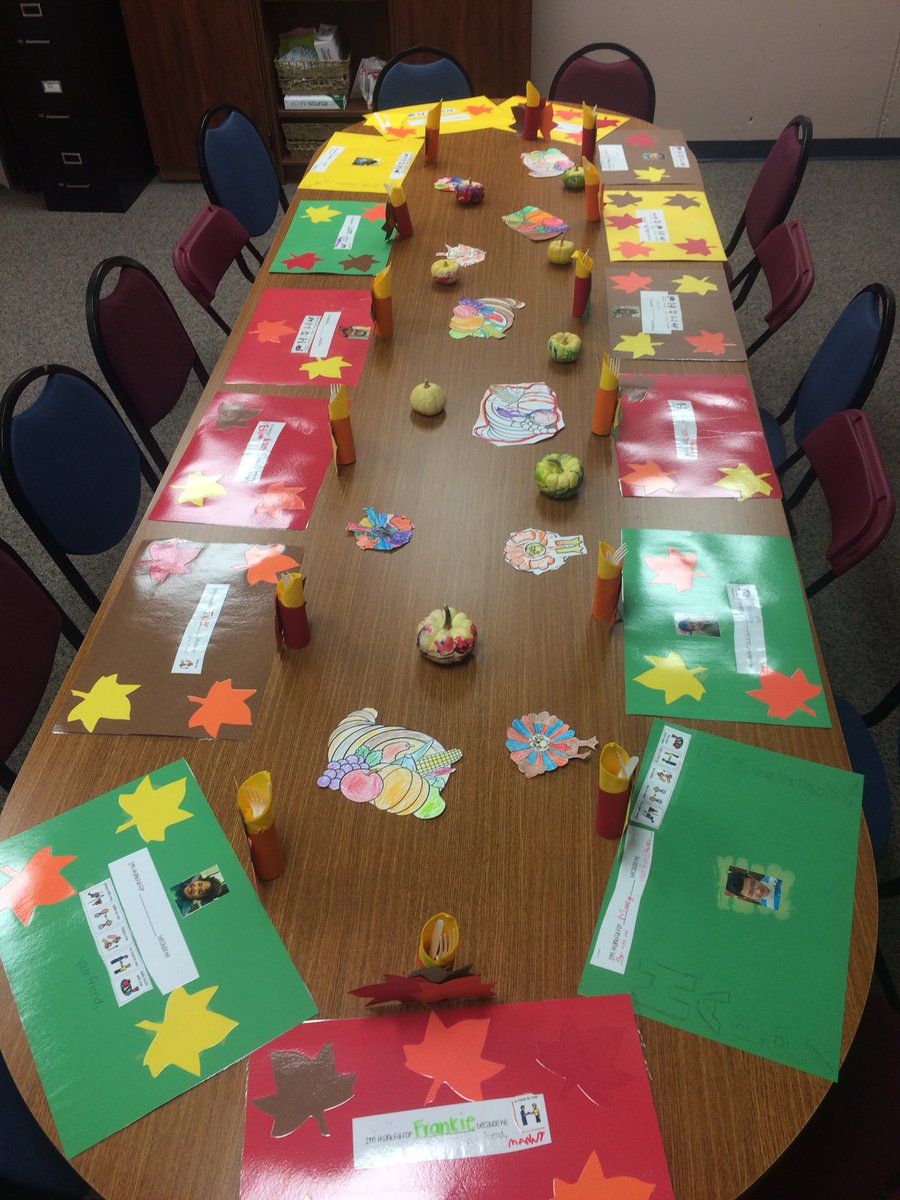 Quigleyl23's tweet photo. The room is ready! Can’t wait for our Friendship Feast tomorrow! https://t.co/wZuvteA7K4