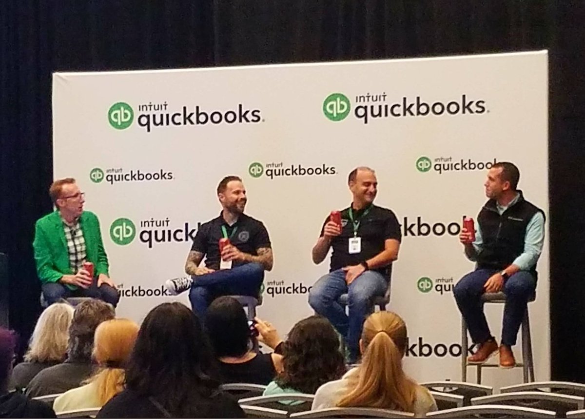 joshsmckinney's tweet image. Really enjoyed getting to talk about our niche @ekosbrewmaster ecosystem with @WickedBarley, @cfarmand, and @davidleary at #qbconnect! #craftbeer #crafttech #goekos
