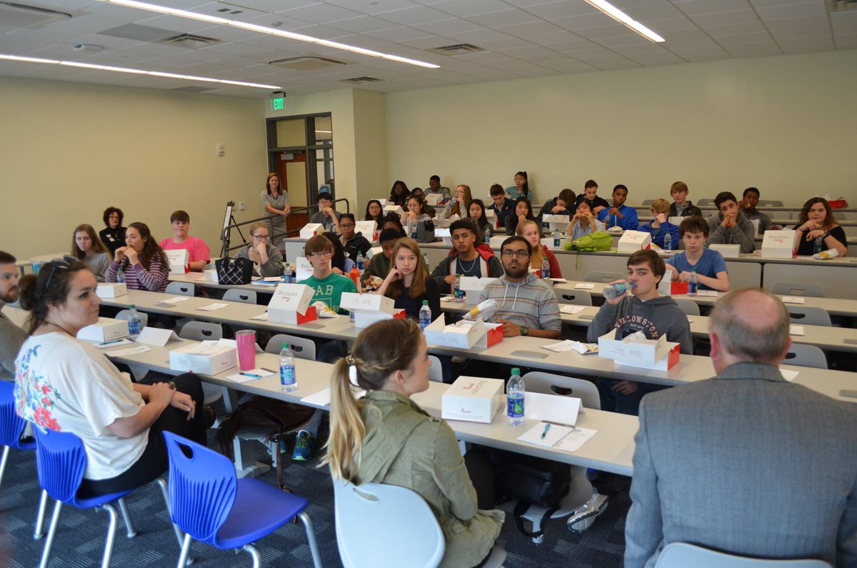 AuburnCityEdu's tweet photo. TY: The Auburn Chamber of Commerce held a panel discussion for students at AHS that highlighted success stories of local entrepreneurs! https://t.co/gZdfsOGUHN