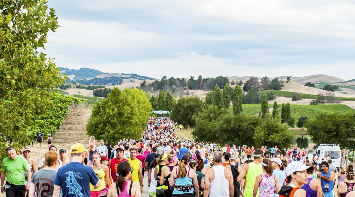 winecountryhalf's tweet photo. Registration for the Napa-to-Sonoma Wine Country Half is 80% FULL! REGISTER NOW to secure your spot at the start line: https://t.co/4ouQ6zbxEe https://t.co/DUBEs65aoN