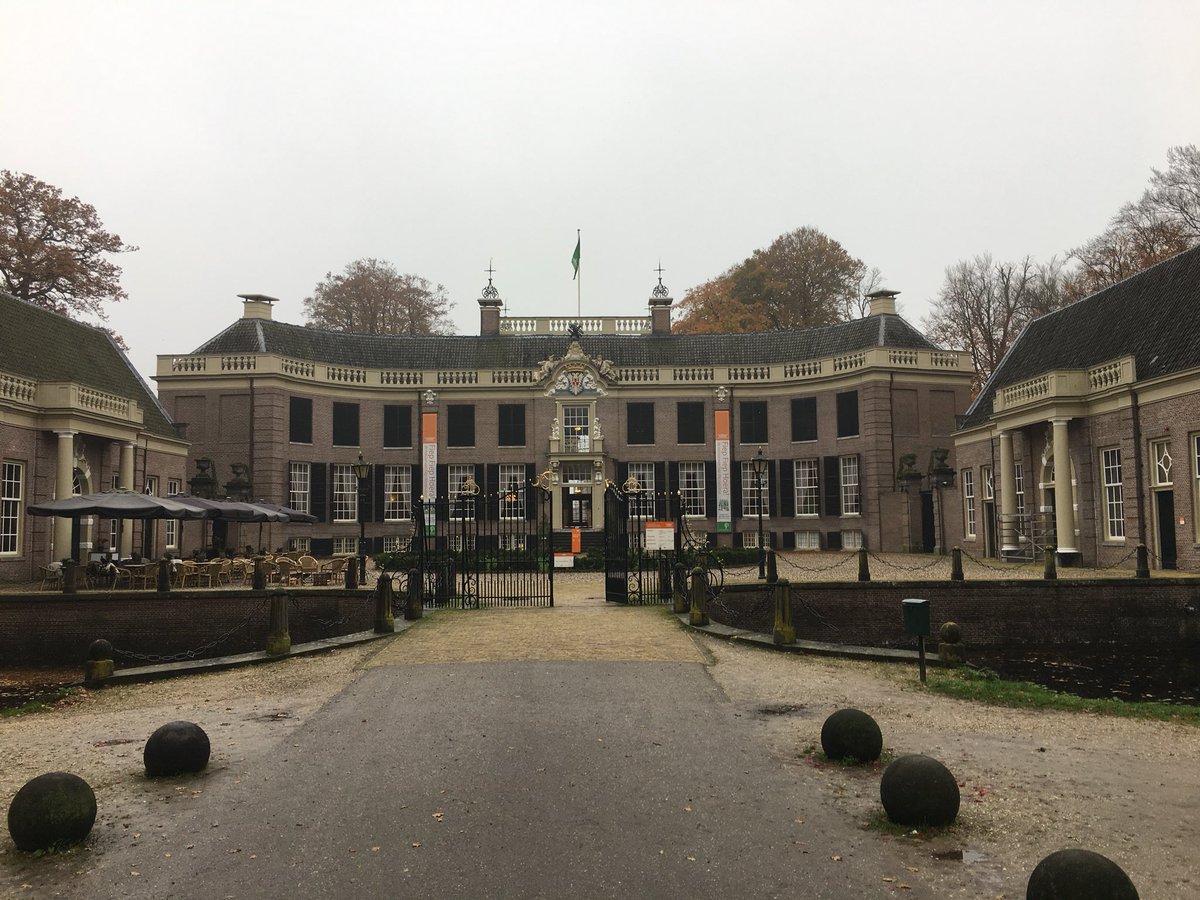 RuudKnorr's tweet photo. Final presentation #dfg Academy @GroeneveldBaarn from @EFMINL “Category management” Congrats to all participants! #Dutchflowergroup @hamiplantbv @Green_Partners_  @VanDijkFlora https://t.co/lXKfJAQoOt