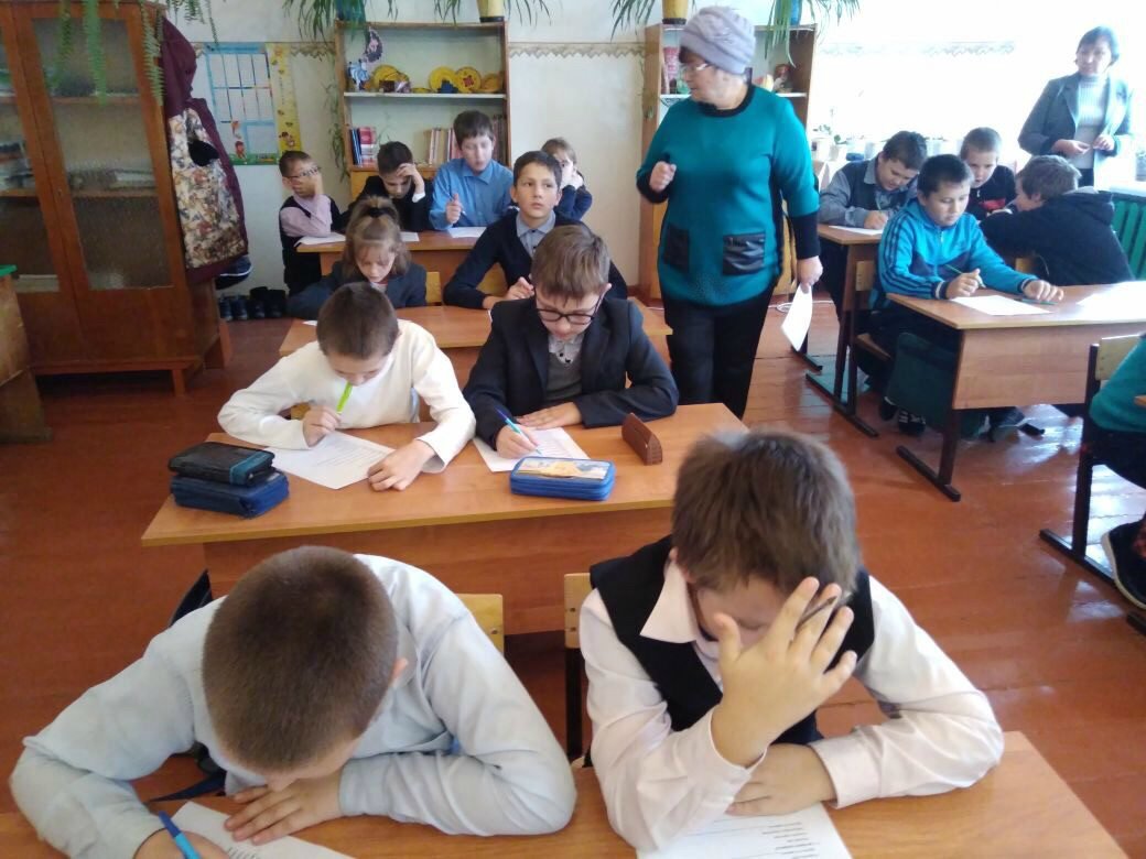 16 ноября. Международный день отказа от курения. Акция среди учащихся "Не кури - думай о своём здоровье!"