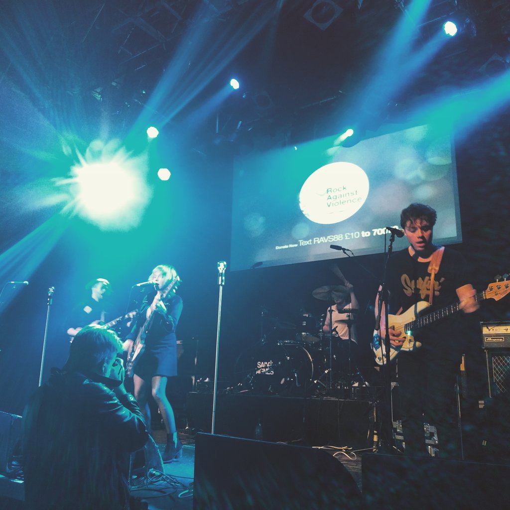 eCubedUK's tweet photo. .@TheWildThingsUK are on stage!! 1st night of their UK tour, new single #LoadedGun is an absolute banger - it's out tomorrow! #RAV2017 @SolaceWomensAid #domesticviolenceawareness #domesticviolence #londongigs https://t.co/mKrWn6ykil