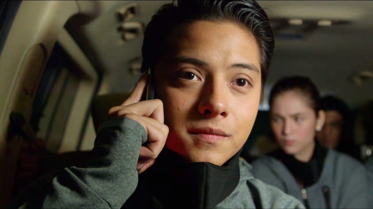 Chaaa0520's tweet photo. Yung usapan nilang mgkikita sila after ng araw na un. Tapos bglang si Supremo panira ng araw! Why!? Why!?
Jeskelerd! watching LLS everyday laging bitin ako, laging pasabik! Habaan nyo nman sana ang episode. Ipasok na din sana si Edward para kay Apple. Excited nko
#LLSDisaster https://t.co/C3v1setZGA