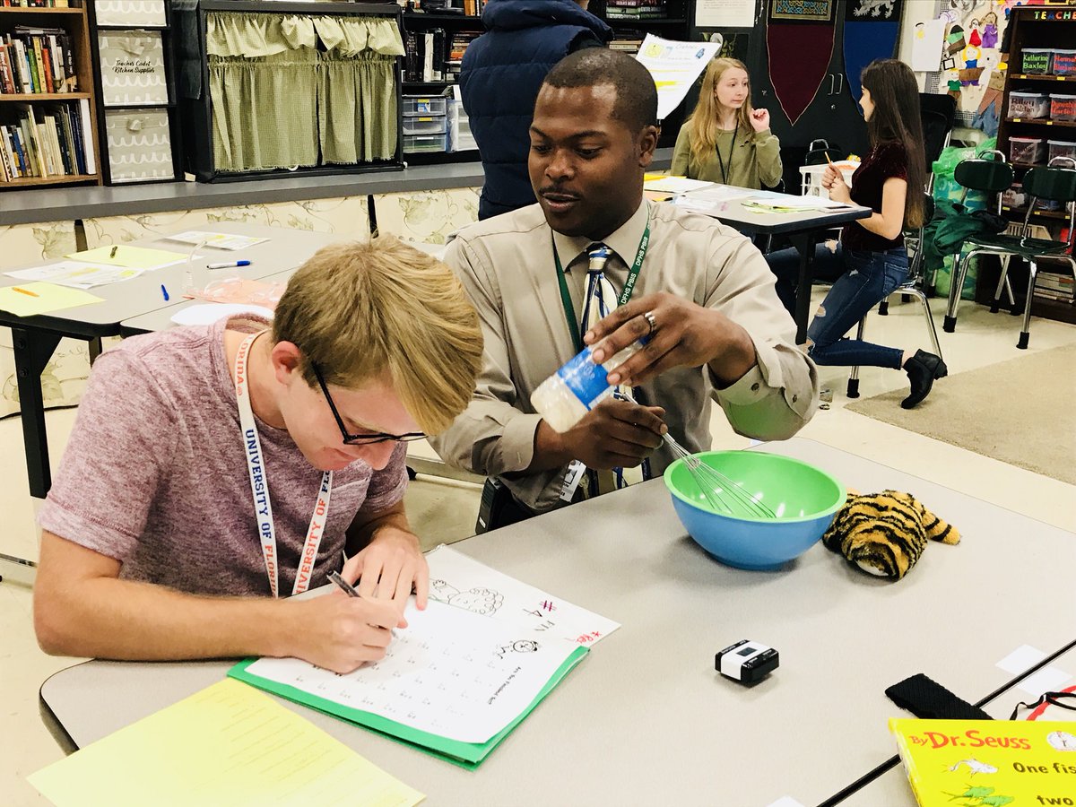 MrsJacksonDFHS's tweet photo. FOUR admin dropped by during Disability Day in Teacher Cadets today. All it took from me was an invitation. They didn’t just observe, either; they participated! #DFTC18 #DFTeacherPride #Pridein5 #IfYouInviteThemTheyWillCome https://t.co/KZkLKE5AWe