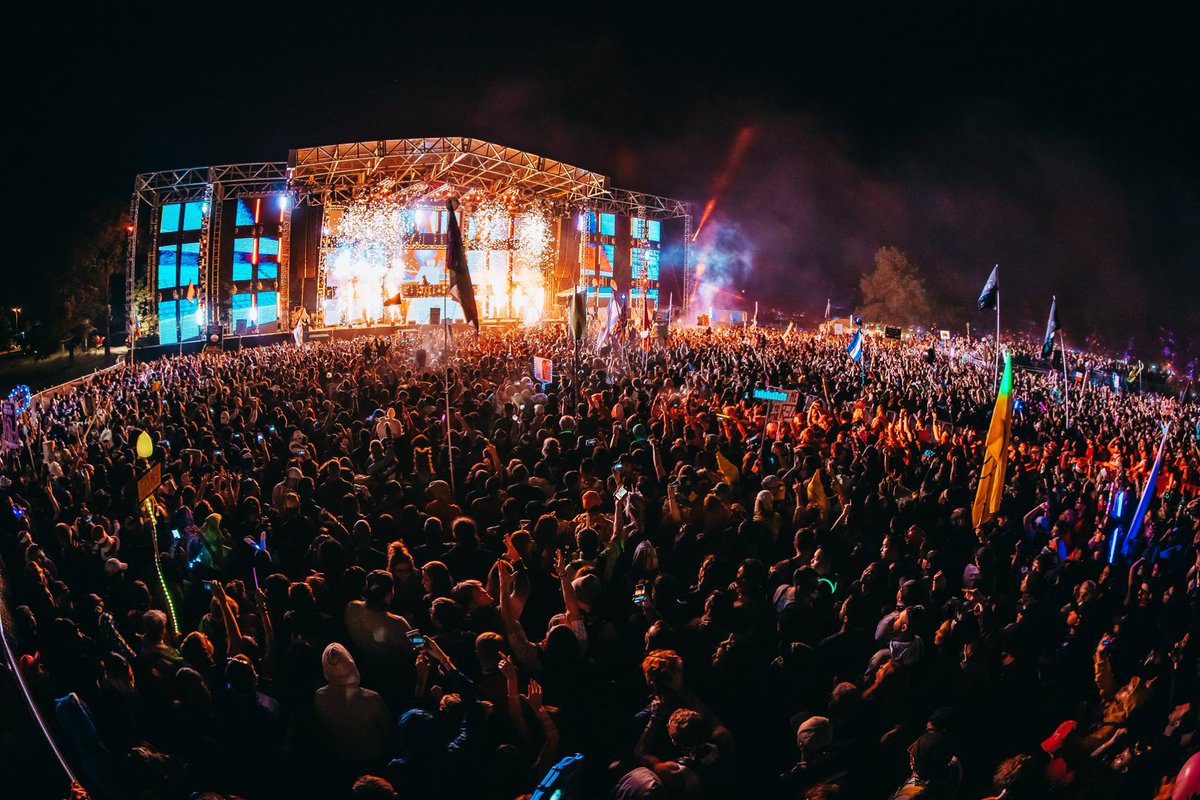 We can't wait to create more memories with you in 2018!