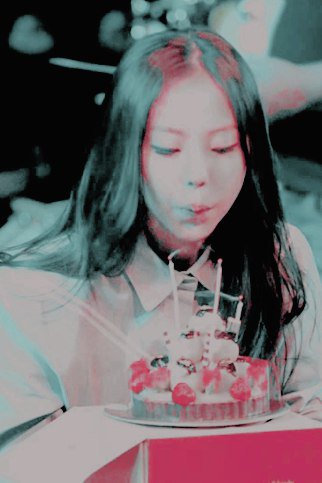 Meowoct's tweet photo. #tbt Último aniversário da Tríplice Canceriana do Meow 😻 😻 #UNNIES
#가윤 #GAYOON #다헤 #DAHYE #벨라 #BELLE https://t.co/mES56pbyOn