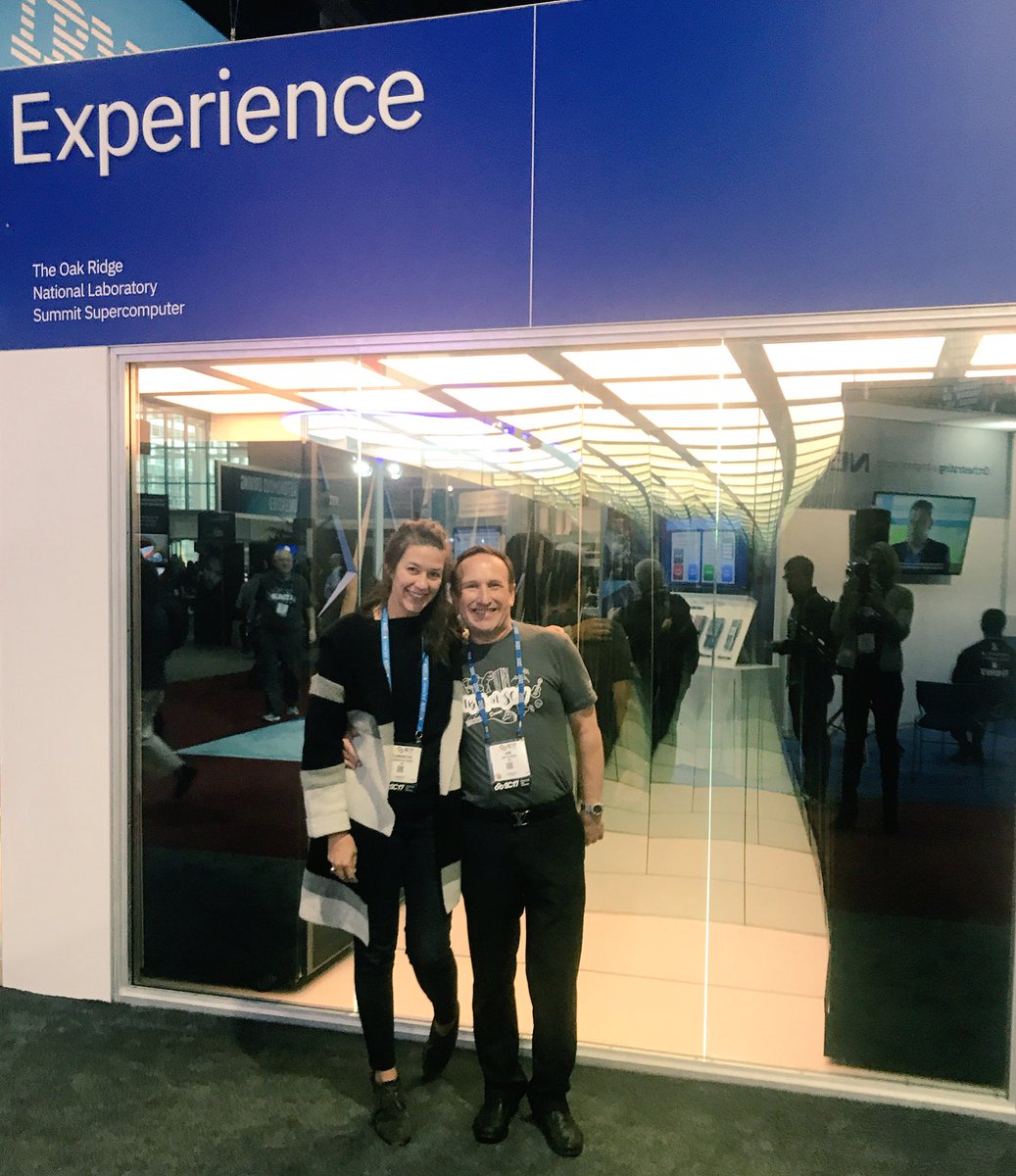 JimPGlover's tweet photo. Check out this awesome Oak Ridge National Lab Infinity Mirror. #IBMSC17 #SC17 https://t.co/kP4iFtF6aj