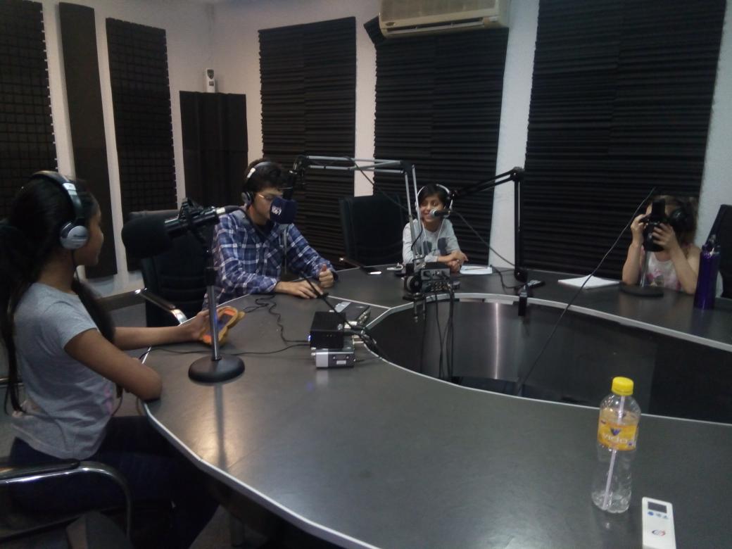neivirginia's tweet photo. #TuVozMiVozNuestrasVoces los sábados por Cadena Máxima FM 106.7 de 15 a 16hs. Los niñ@s hacen radio. https://t.co/3Mkpp18PVO