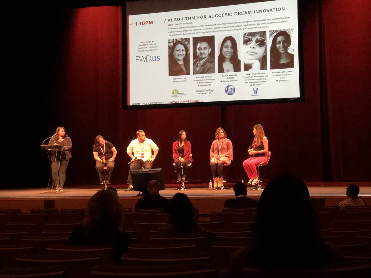 UberRadRudy's tweet image. Algorithm for Success: Dream Innovation @ #TechweekLA w/ @Beyandra @aavalos90 @IoTagger @karla_estrada22 @heidyv