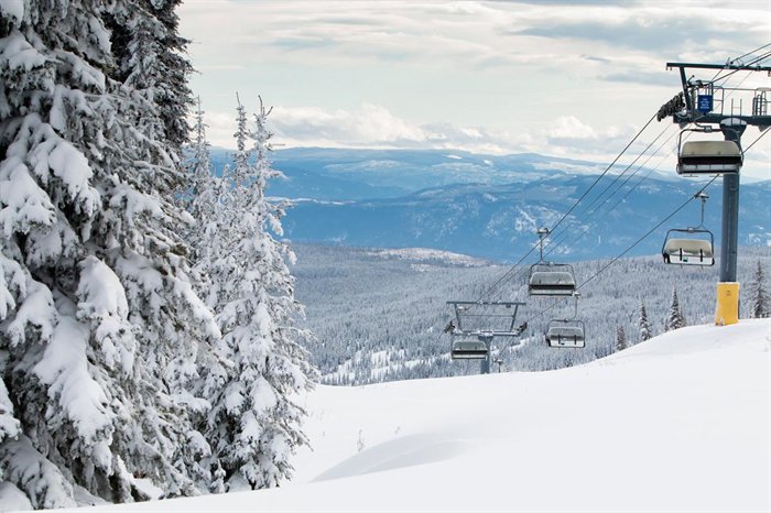 HowardOkanagan's tweet photo. Three mountains to open at Sun Peaks this weekend #Kamloops #SunPeaks @SunPeaksResort #skiing #snowboarding https://t.co/rjkpxIxuLy https://t.co/uHiGVxhcHR