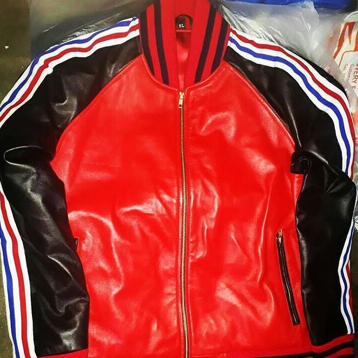 sarwanileather's tweet photo. Red &amp; Black  Leather  Bomber Jacket 📩/ DM 🔥🔥🙌#jacket #jackets #collection #newyork #newyorkcity #usaa #luxury #luxurylife #ksa #bahrainstore #dubaimall #oman #fashionblogger #pakistan #styles #co #styleicon #black #leather #buy #sell#usa #fashionblogger #bomber #wear #Sarwani https://t.co/k6i3NSgljC