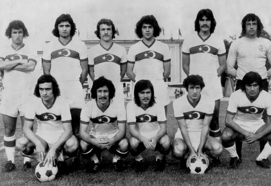 1975 yılındaki Ümit Milli Takımımız.. Fatih Terim'i kimler tanıyabildi?
