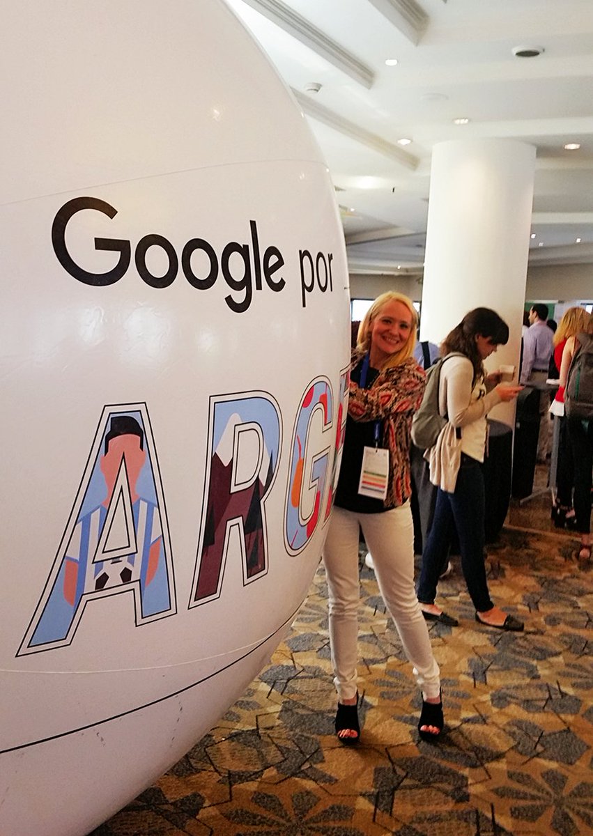 nmcomunicacion's tweet photo. Todo el conocimiento está conectado a todo otro conocimiento, la diversión está en hacer las conexiones!! 💻Festejando en equipo los 10 años de #Google en Argentina.😃
#GoogleporArgentina #nmcomunicaciones #SoyGooglePartner #GoogleArgentina https://t.co/7b4JKDAsvf