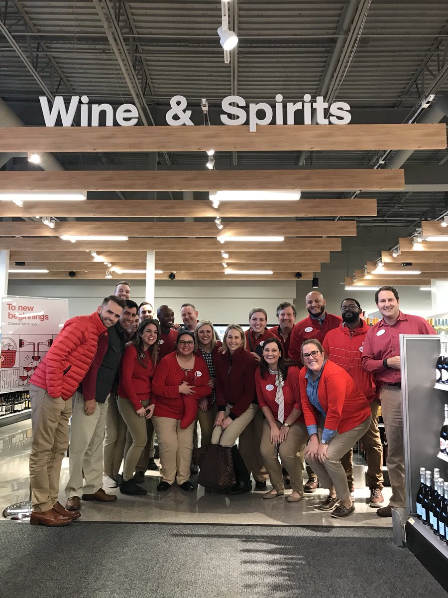 T928 Niles is newly remodeled, looks amazing, and ready for Q4!