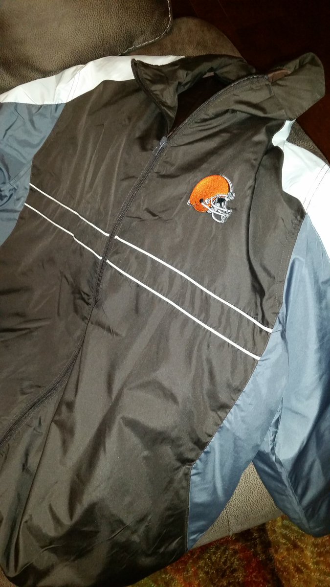 Carol's gym is doing a coat drive and I found this in my closet. Couldn't for the life of me figure out why I own a Cleveland Browns jacket. Oh yeah.....that guy.