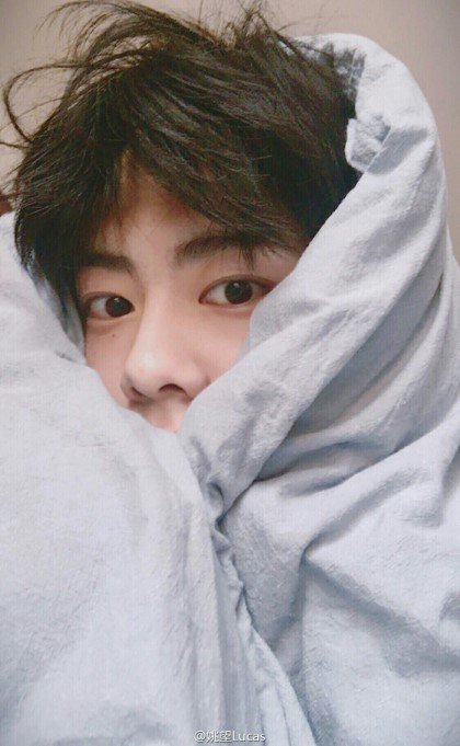 G_ing_mw's tweet photo. 지쨔 ,, 내가 너모 좋아해버리는 얼빡샷(? 이야 😭💕 https://t.co/Mil7PafrGS