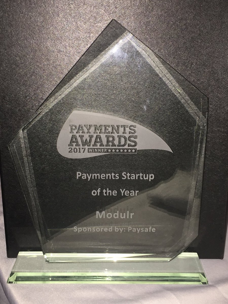 Great to win payments start up of the year at #paymentsawards <a href="/ModulrFinance/">Modulr</a>