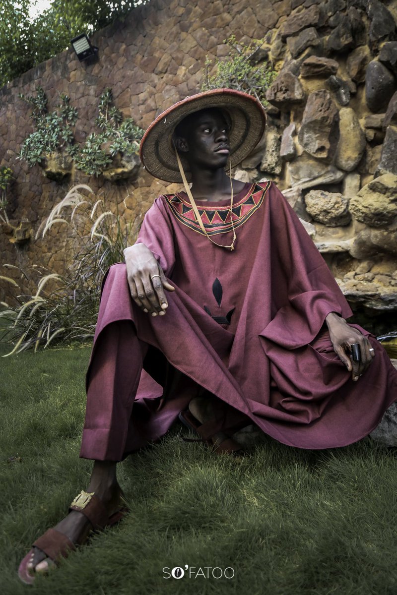 so_fatoo's tweet photo. Parce qu'il se pourrait que l'ancêtre commun du peulh et de son cousin Serere soit Egyptien, nous avons fait de Ramses II, plus puissant pharaon d'Egypte et de Maad Megan NDOUR, fondateur de l'empire du Saloum, deux bergers des temps modernes #Laamu #BITNB https://t.co/Dmqp74eGFe