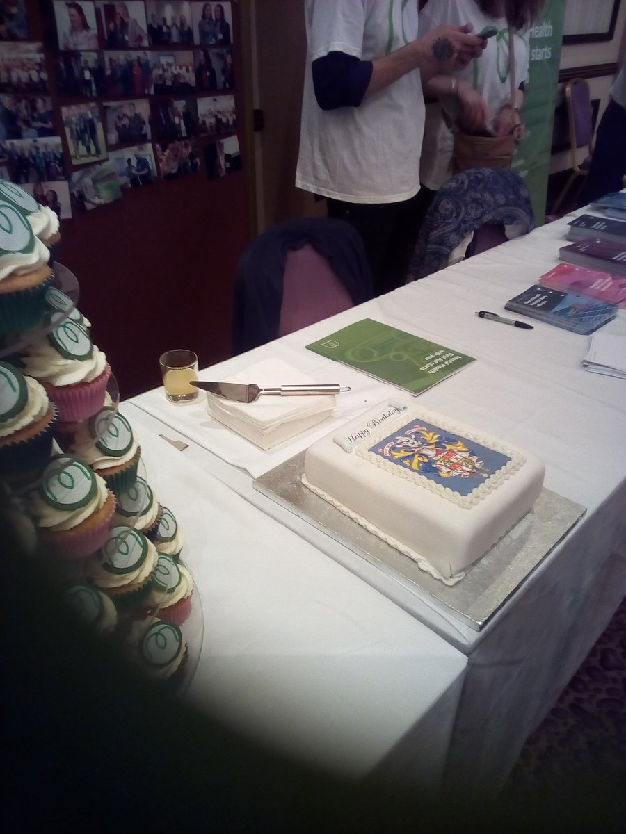 MENTOR_Study's tweet photo. #10yearsofMHFA As if we could forget to tweet pictures of @MHFAEngland's beautiful celebratory cakes! @PoppyJaman @JenniferGeragh8 https://t.co/gGQQeFzLwH