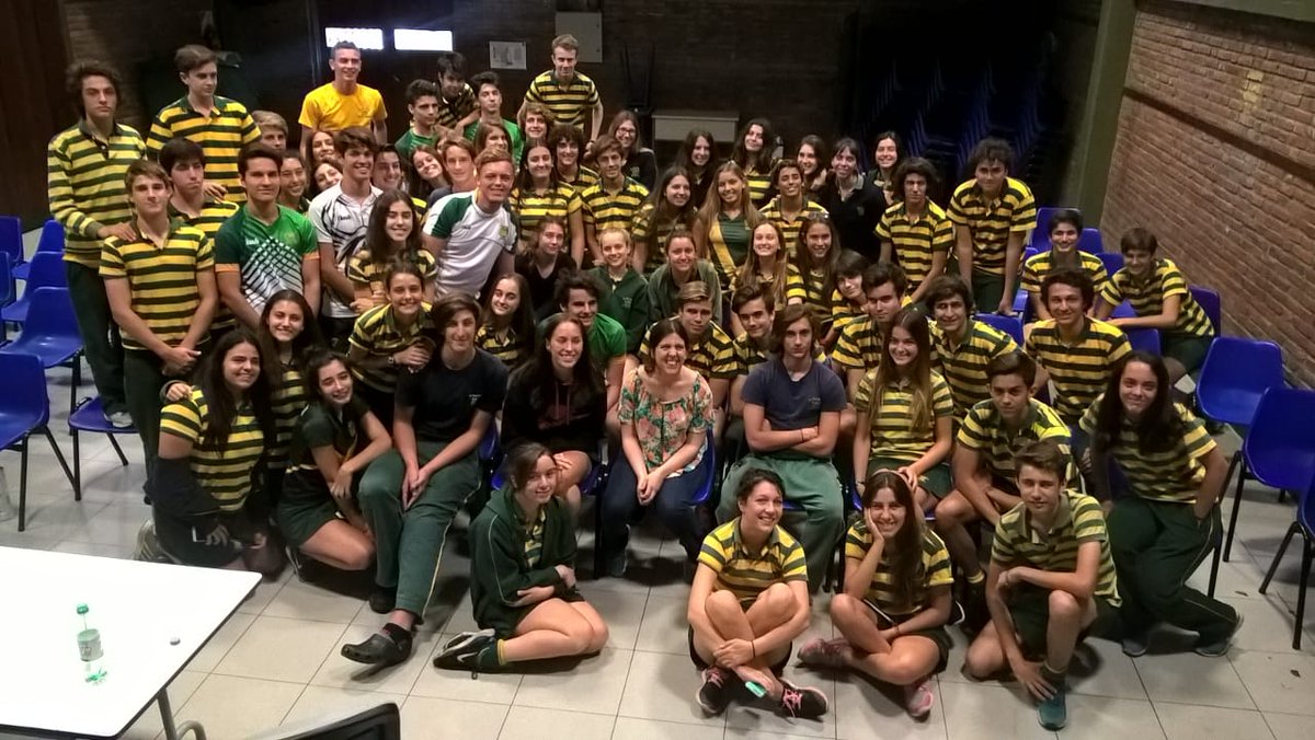 coniorbaiz's tweet photo. Hoy charla en el colegio San marcos https://t.co/IyMZmUReMR