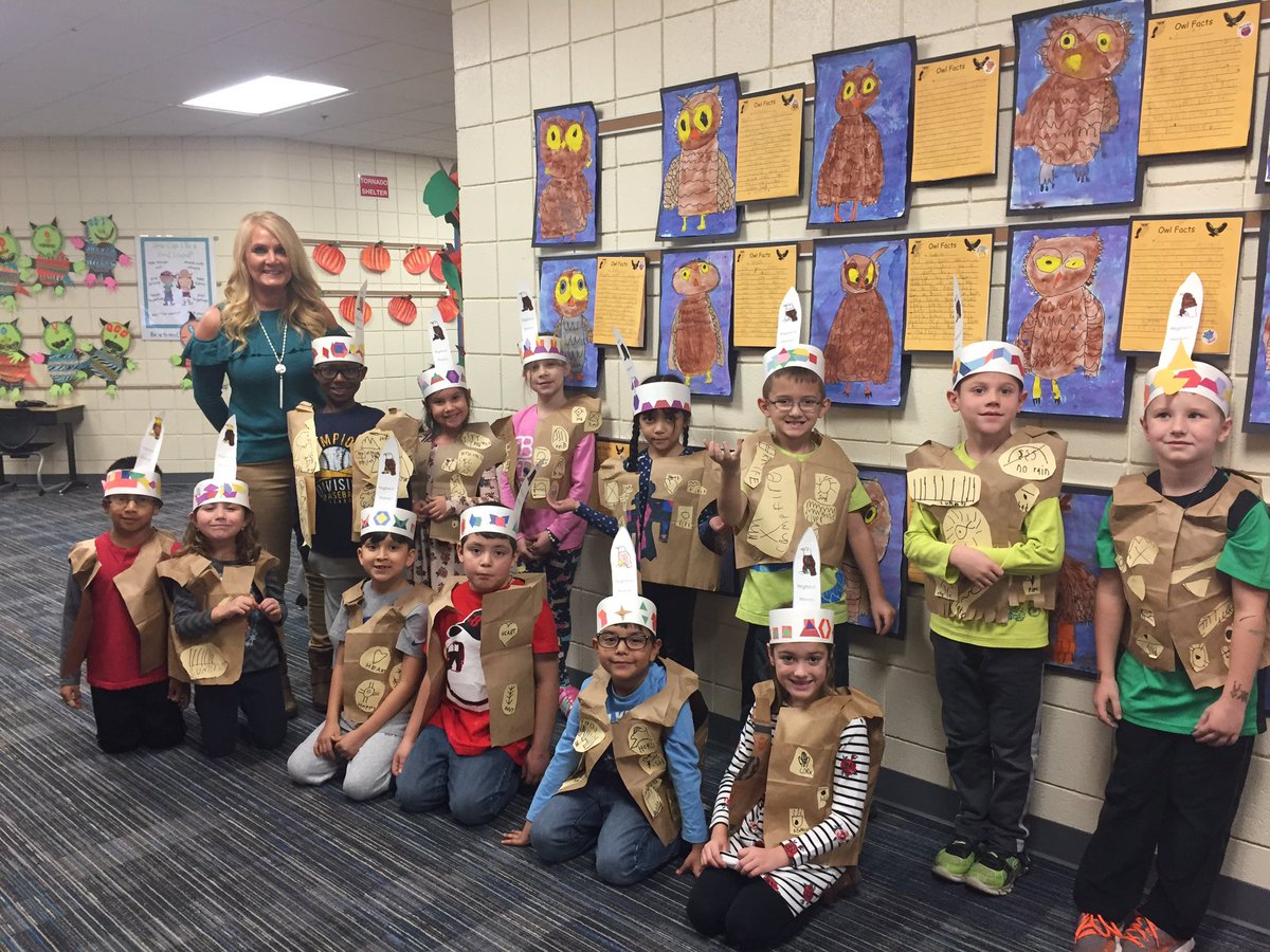 Lakeshore first graders are excited to have their Thanksgiving feast tomorrow, Friday, November 17th! 🦃🍽#everystudenteveryday