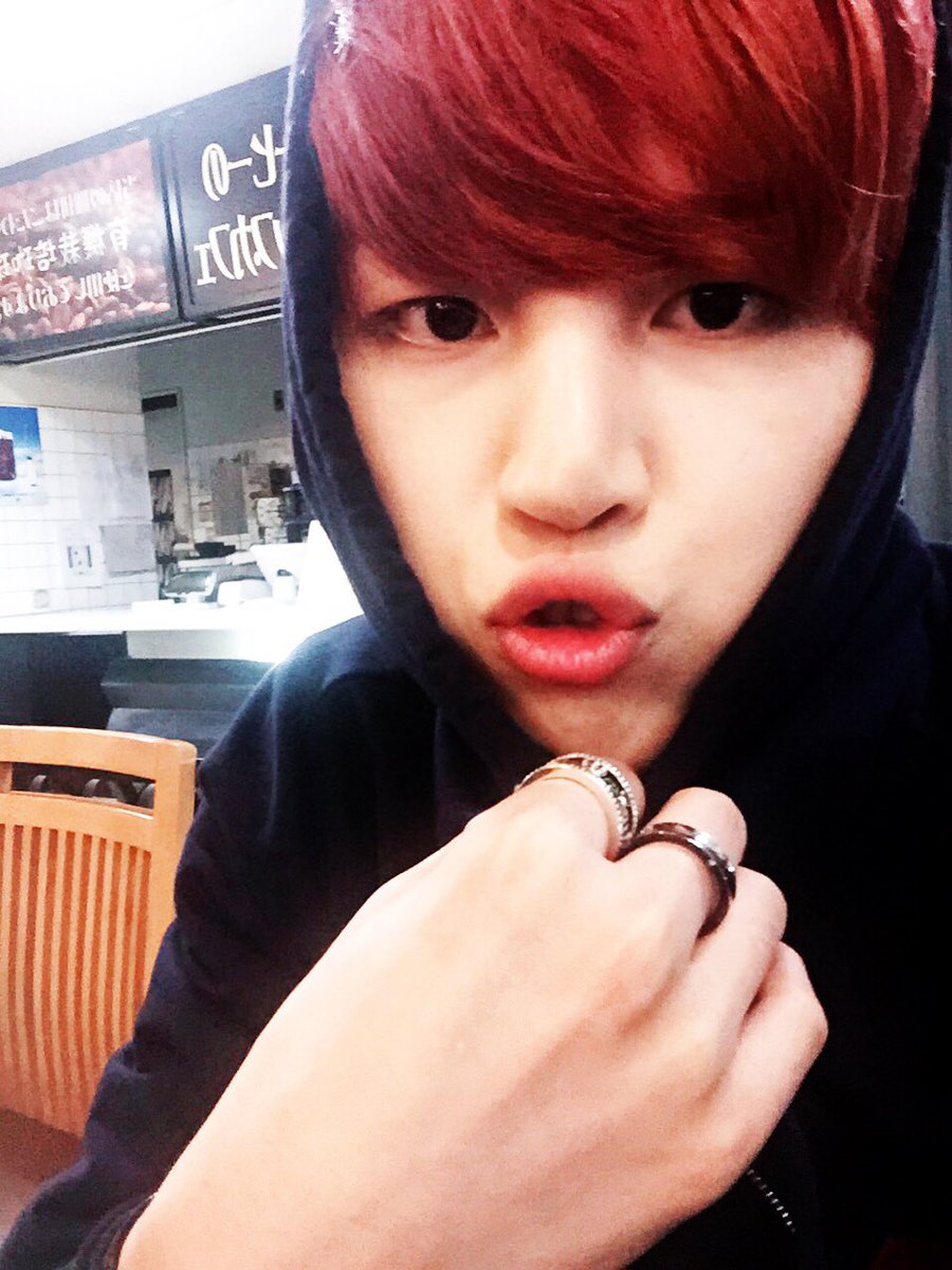 Woosung_Myla's tweet photo. Mr Chu #WooChu
💓💓💓💓💓 #thankyouWoosung
#StandByMe #Dear
#Happy2ndAnniversarySnuper
#2yearsWithSnuper https://t.co/UWyAPj7C04 https://t.co/kgydd6qcjh