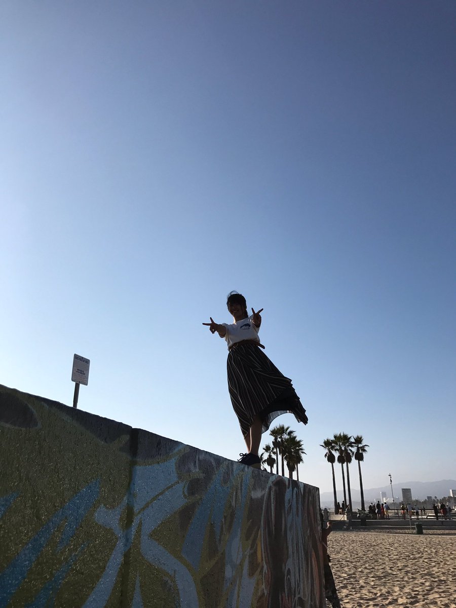 遅くなりましたが昨日アメリカでも無事に22歳になりました！

振り返ってみると新たな出会いがあり、色んなことに挑戦でき、去年の自分が想像してた以上に劇的な1年になりました。皆さんの支えのおかげです☺️

この1年も自分らしく頑張るのでよろしくお願いします(｀・ω・´)✊