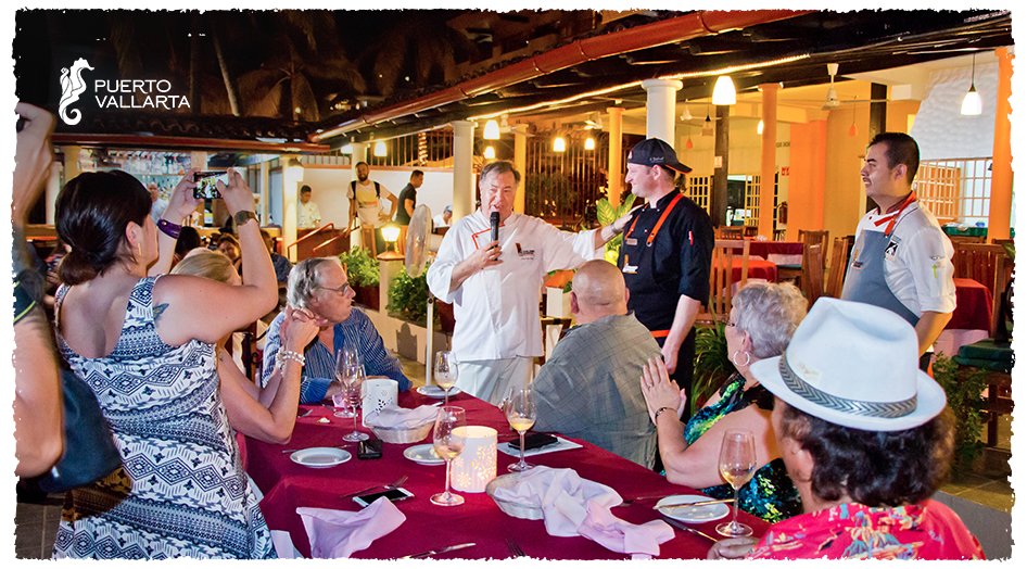 PuertoVallarta's tweet photo. Así se está viviendo el #FGI23  te compartimos algo de lo que se está cocinando ahora. #PuertoVallarta https://t.co/sG9SdxR2eC