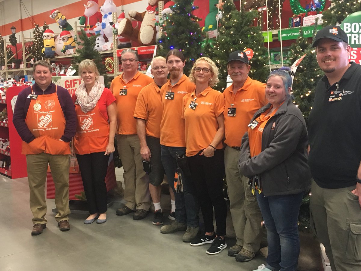 KatriceGillens's tweet photo. @Lorrie_Stewart @thad_l_moss @deborah_rambo Greatness at its best!  Remote stores get it done - while doing it all!!  #0743Rocks @thad_l_moss @Lorrie_Stewart @deborah_rambo  #MightMidSouth https://t.co/hhxQRngygP
