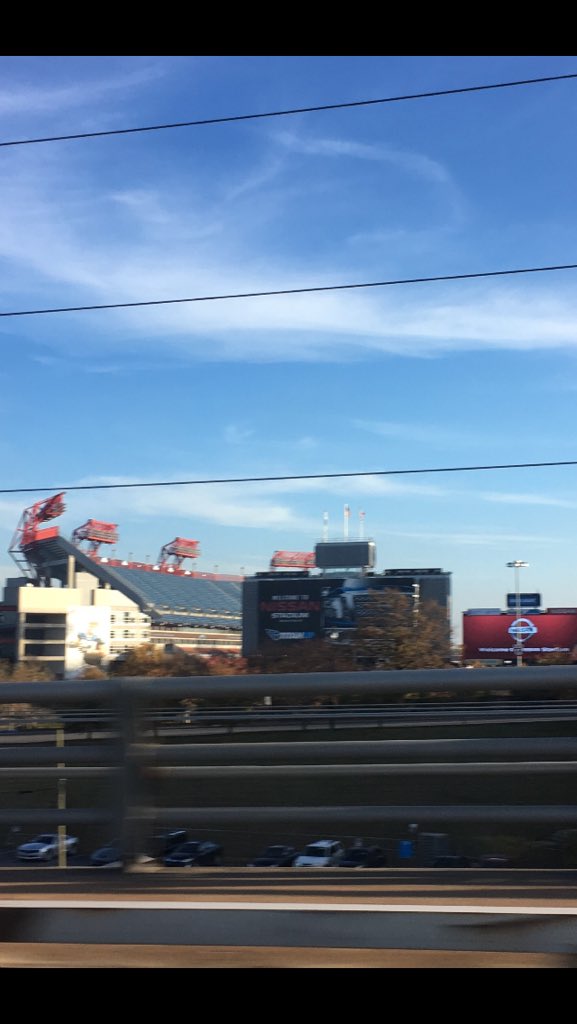 CreamOfWheaty's tweet photo. @dj_mischief @RotoBaller Vibes from NISSAN stadium (Home of the Tennessee Titans) tell me that he’s a high end RB2 that you must sit. Clear now? https://t.co/TJ4ddLrbl2