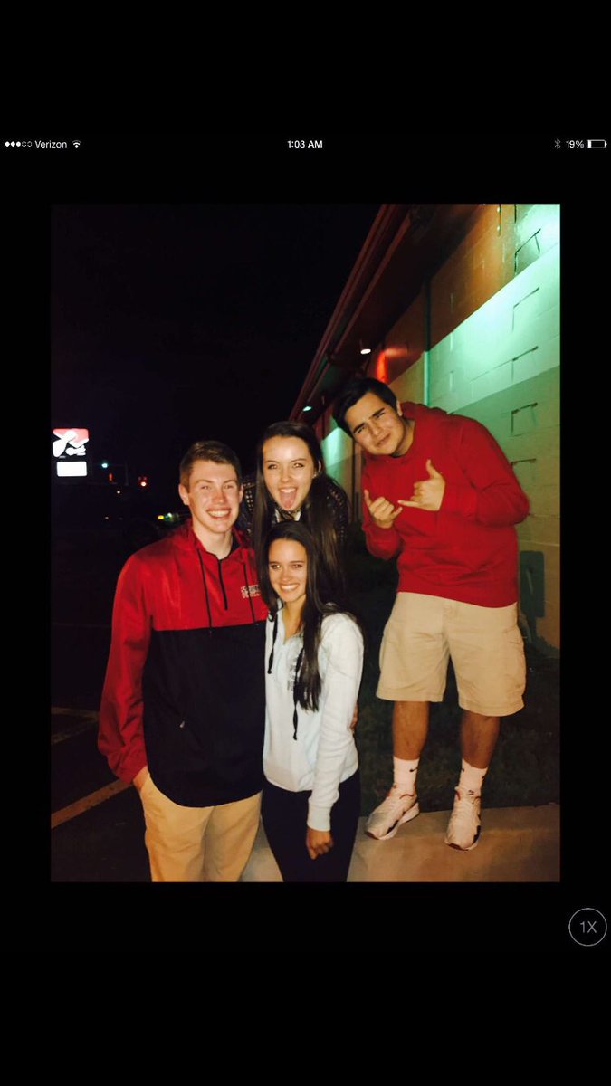thebig_ol_dig's tweet photo. @Morgan_obrien16 Happy Birthday buddy, have fun being 17🎉🎉🎉 https://t.co/Bfh7Vwzu10