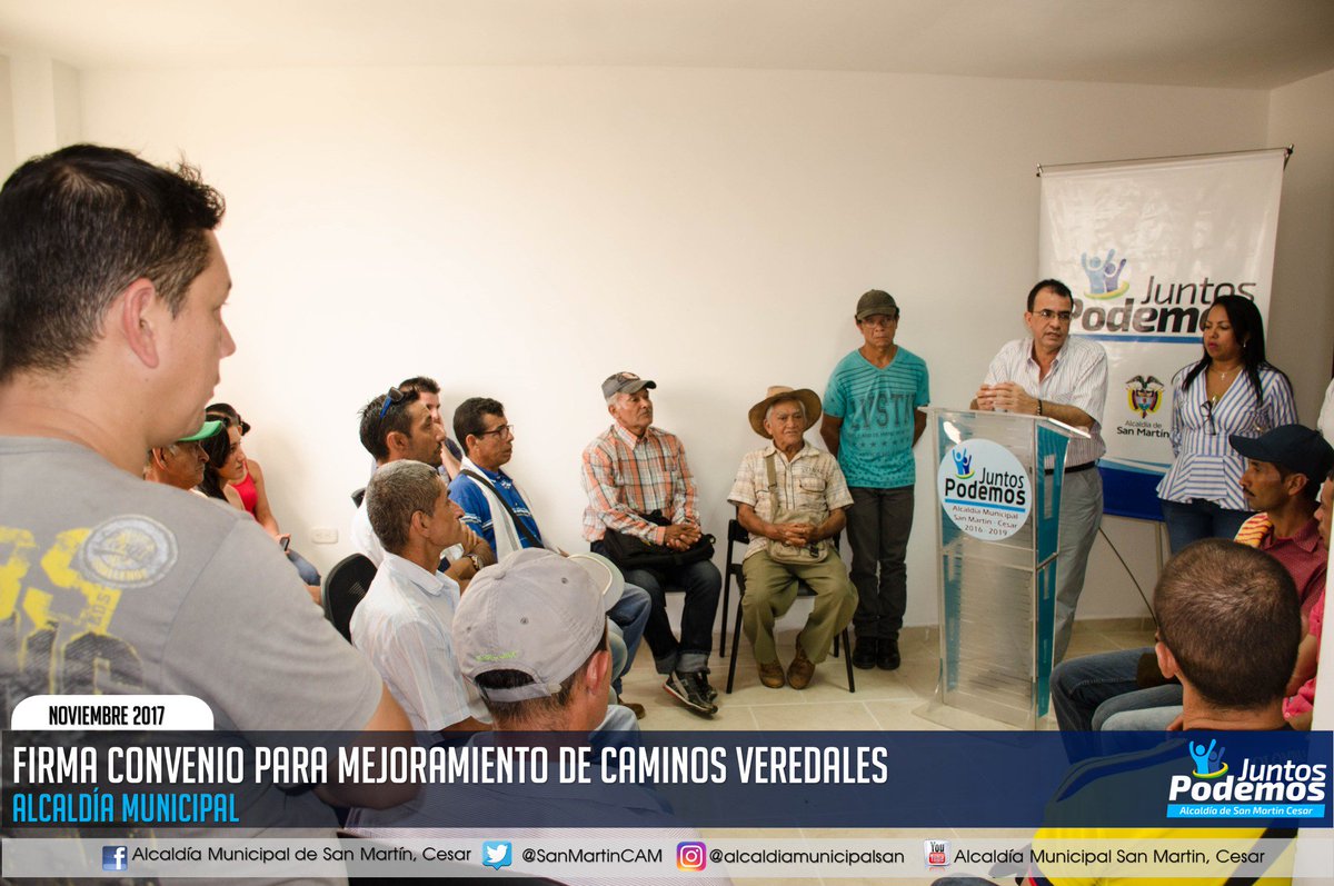 SanMartinCAM's tweet photo. Alcalde Dr. Saúl Eduardo Celis Carvajal firma Convenio con 13 Veredas de la zona alta para mejoramiento de caminos veredales. https://t.co/jY0ahqTIr1